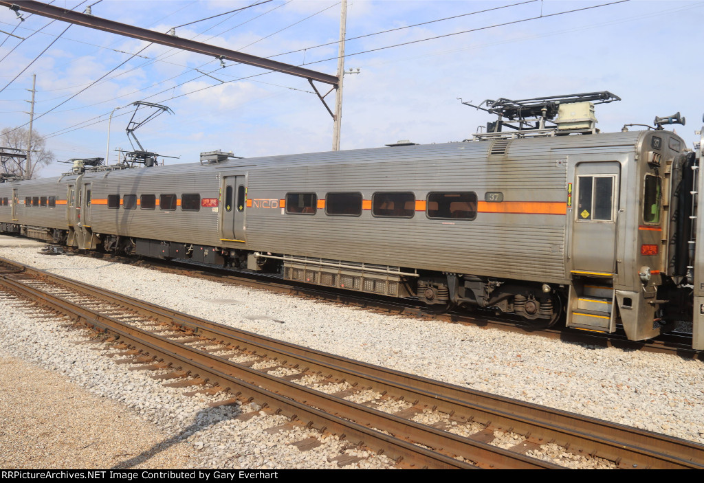 Chicago, South Shore & South Bend (NICD) EMU #37